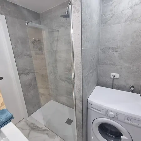 Casa Palmera Only 150 Meters To The Beach, Heated Pool, Wifi, Sat-tv, Terrace, Location, Washing Machine