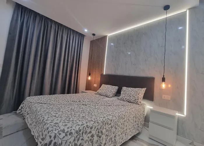 Casa Palmera 2 Only 150 Meters To The Beach, Heated Pool, Wifi, Sat-tv, Terrace, Location, Washing Machine Apartamento